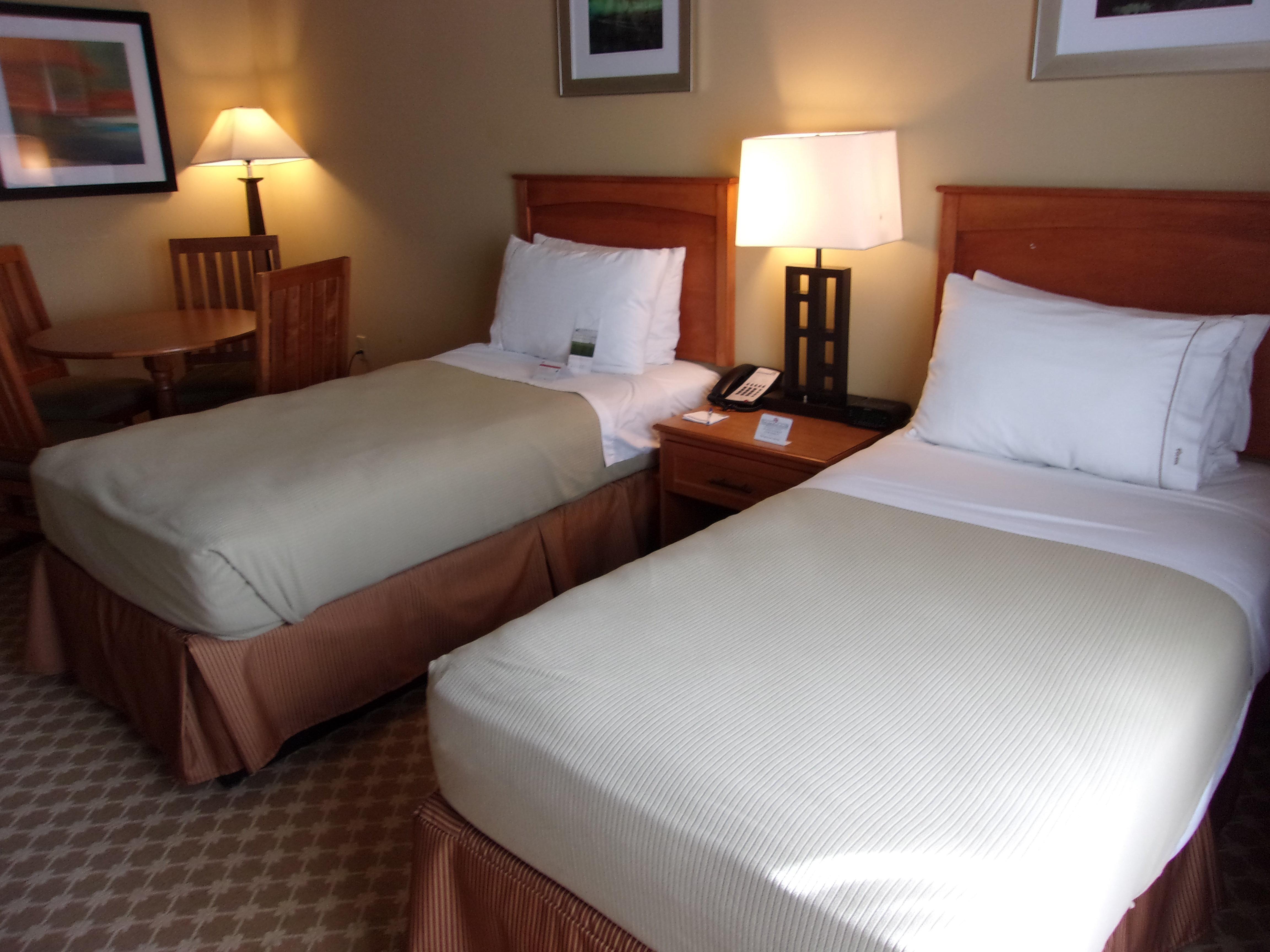 Holiday Inn Express Hotel & Suites Chicago West Roselle By Ihg Dış mekan fotoğraf