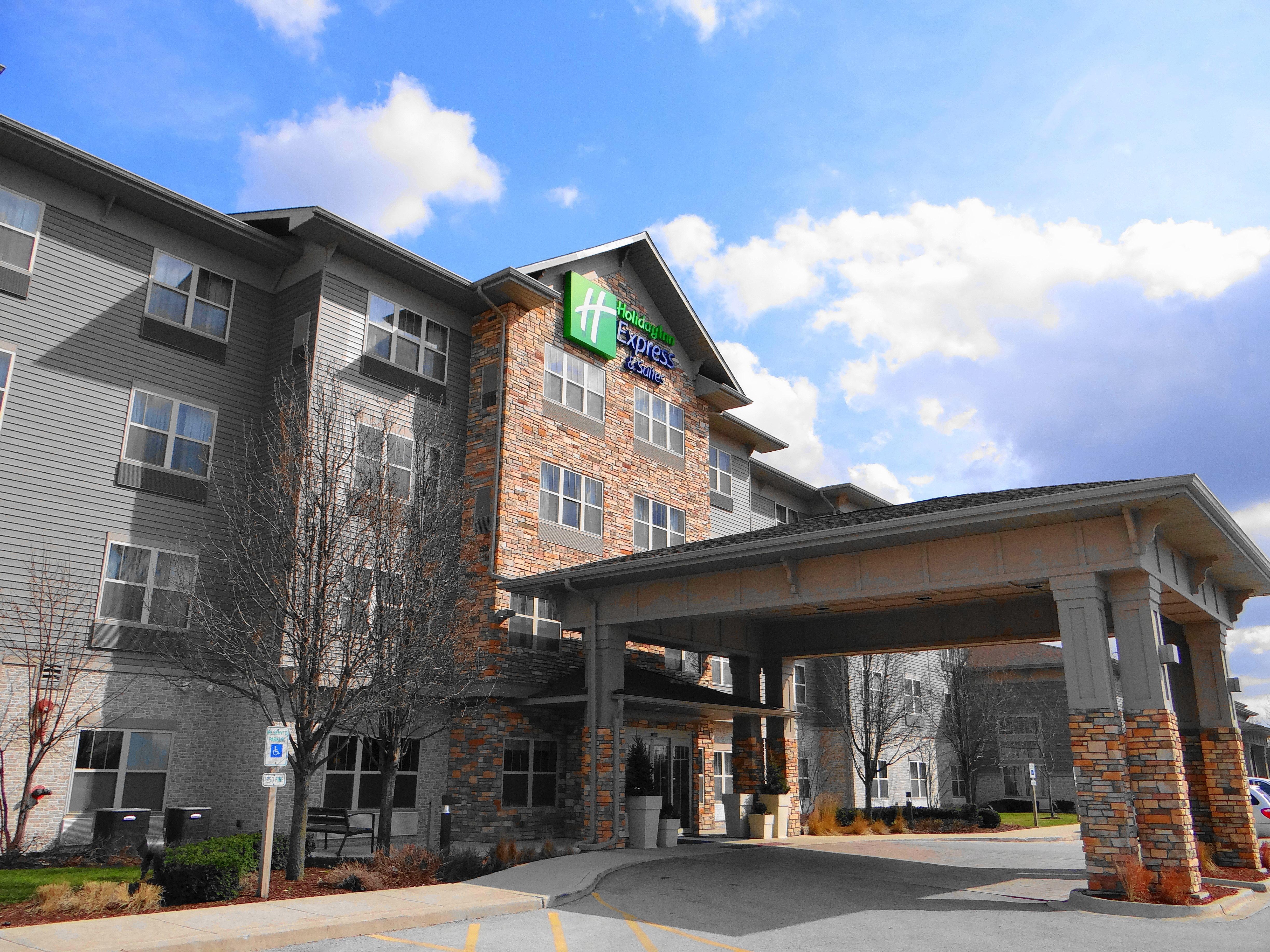 Holiday Inn Express Hotel & Suites Chicago West Roselle By Ihg Dış mekan fotoğraf