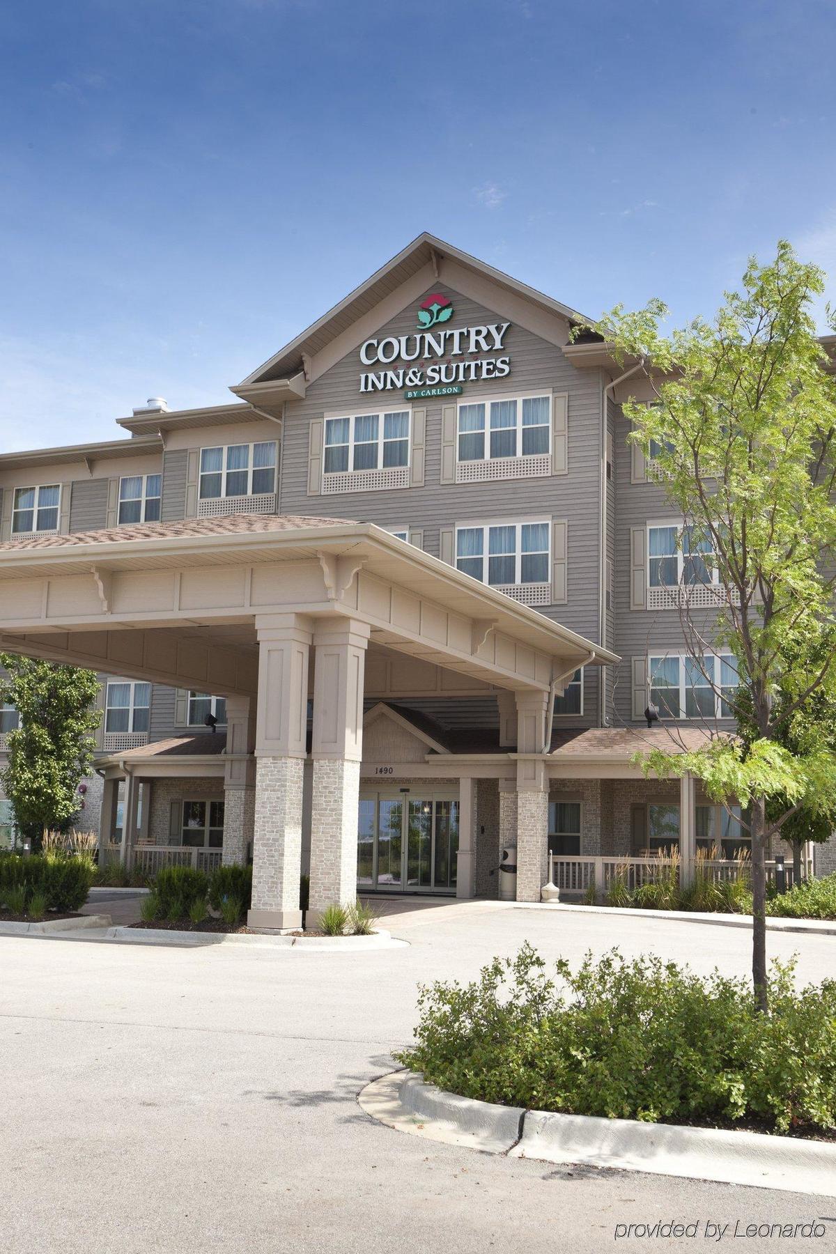 Holiday Inn Express Hotel & Suites Chicago West Roselle By Ihg Dış mekan fotoğraf